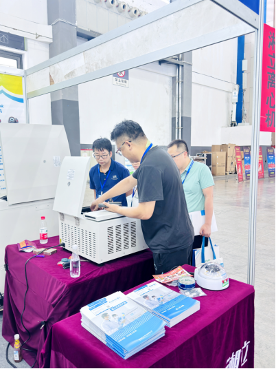 37000cm威尼斯仪器以匠心质造闪耀第三届中国(贵阳)制药机械展览会