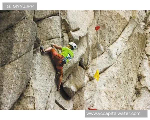 南京攀岩队勇夺全国攀岩速度排行榜第二名展现强大实力与团队精神