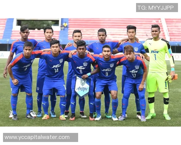 福冈黄蜂与赞岐的精彩对决比分分析与赛后点评 福冈黄蜂与赞岐的精彩对决比分分析与赛后点评