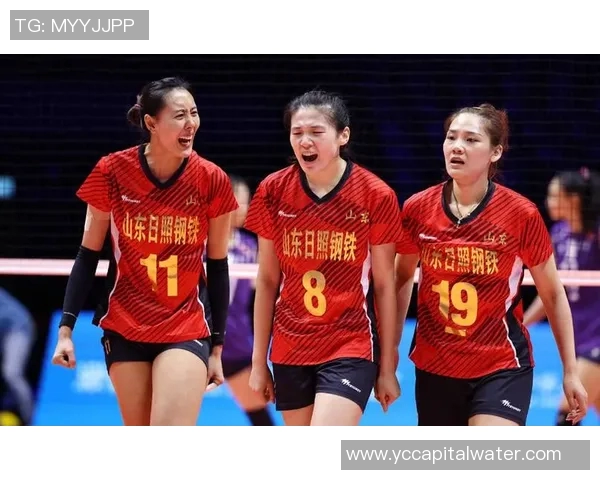 美国女排与日本女排激战正酣谁将赢得这场巅峰对决的胜利