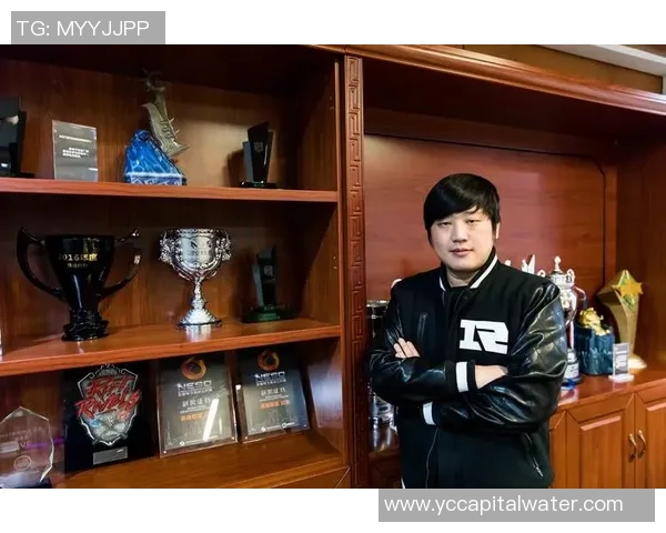 高校联赛特别报道:RNG逆袭之路背后的坚持与奋斗 高校联赛特别报道:RNG逆袭之路背后的坚持与奋斗