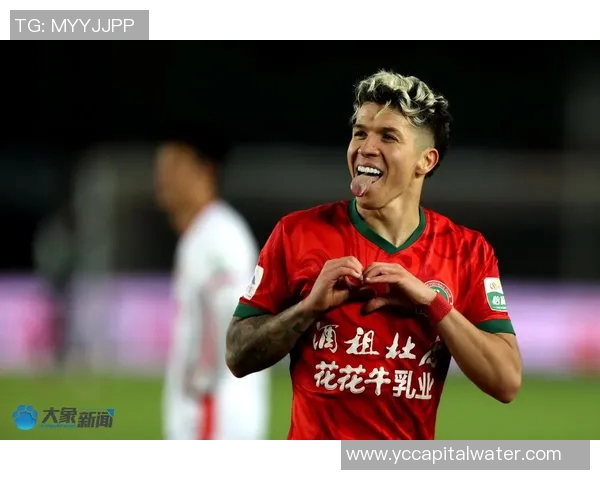 卡塔尔与吉尔吉斯激战正酣足球盛宴引发球迷热情高涨